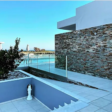 Villa Greatland Villas *