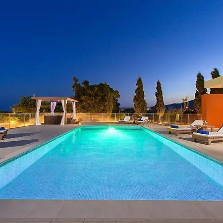 Villa Greatland Villas
